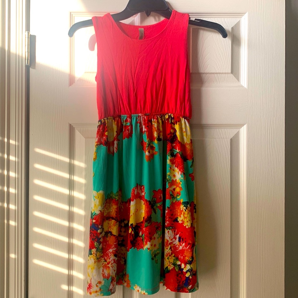 ✨👗Super cute Girls dress by Pomelo